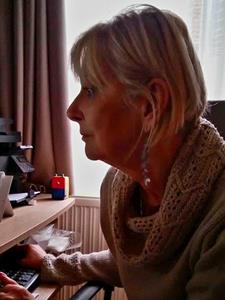 Gyöngyi 63 éves nő, Baranya megye