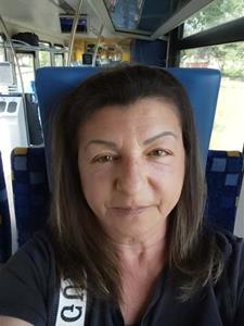 Gyöngyi 55 éves nő, Pest megye