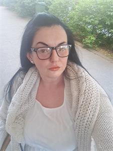 HENI 51 éves nő, Pest megye