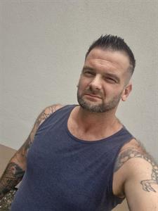 Hubert  41 éves férfi, Győr-Moson-Sopron megye