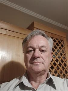 Hunor 63 éves férfi, Veszprém megye