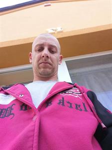 Iciny 40 éves férfi, Győr-Moson-Sopron megye