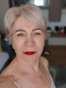 Ildi 61 éves nő, Pest megye