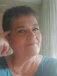 Ilona 55 éves nő, Veszprém megye