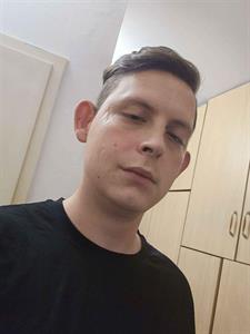 János 25 éves férfi, Csongrád megye