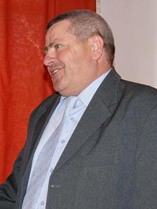 Joe bácsi 68 éves férfi, Győr-Moson-Sopron megye