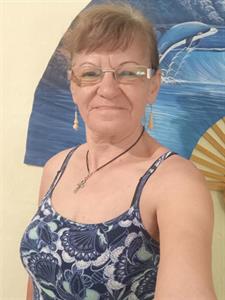 Julika  72 éves nő, Jász-Nagykun-Szolnok megye