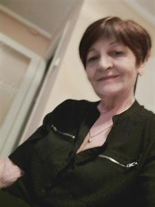 Kata 70 éves nő, Veszprém megye