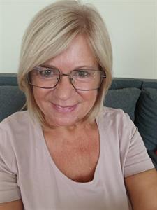 Kati 63 éves nő, Békés megye