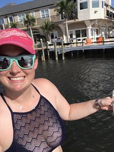 katie 30 éves nő, Budapest