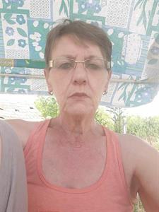 Klarissza 59 éves nő, Heves megye