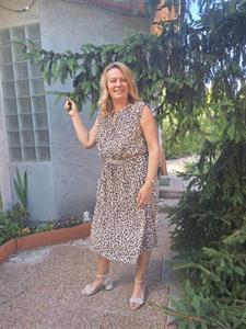 Kriszti 54 éves nő, Pest megye