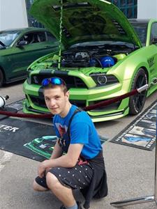Krisztián 19 éves férfi, Budapest