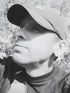 Krisztián 43 éves férfi, Heves megye