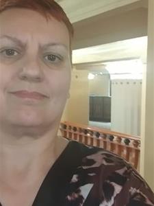 Krisztina 50 éves nő, Pest megye