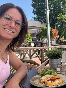 Krisztina 50 éves nő, Komárom-Esztergom megye