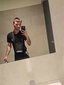 Krisztofer 23 éves férfi, Csongrád megye