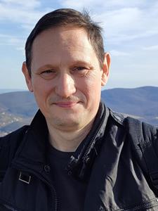 Laci 49 éves férfi, Budapest