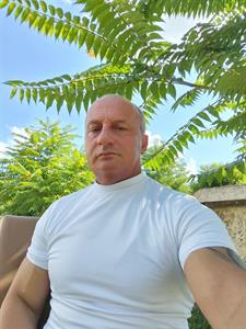 Lalyka 56 éves férfi, Komárom-Esztergom megye