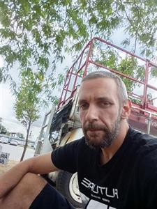 Làszló 36 éves férfi, Budapest