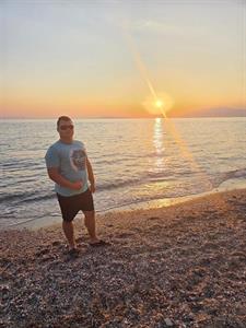 Levi 21 éves férfi, Budapest