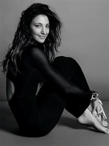 Lili 53 éves nő, Budapest