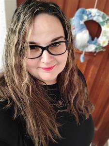 Margò 44 éves nő, Komárom-Esztergom megye