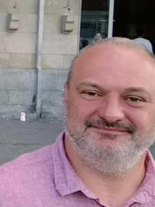 Máté 49 éves férfi, Pest megye