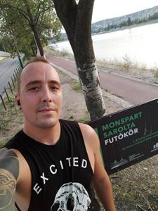 Máté 38 éves férfi, Pest megye