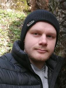 Máté 30 éves férfi, Veszprém megye