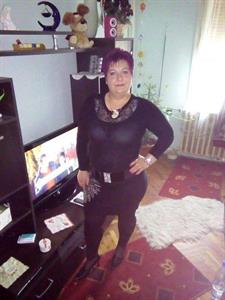 Maya 48 éves nő, Szabolcs-Szatmár-Bereg megye