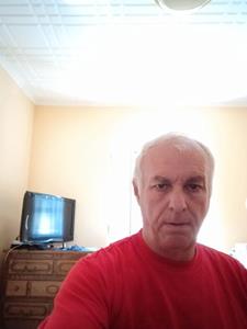 Miki 66 éves férfi, Tolna megye