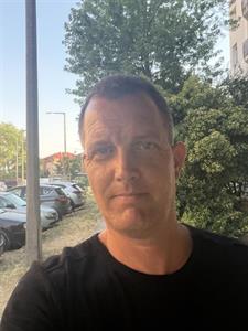 Misi777 49 éves férfi, Komárom-Esztergom megye
