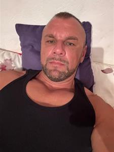 Mnml 45 éves férfi, Zala megye