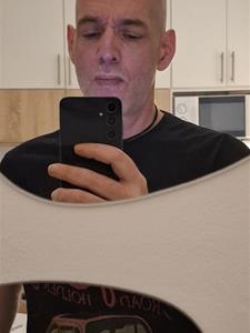 Neménnem 49 éves férfi, Zala megye