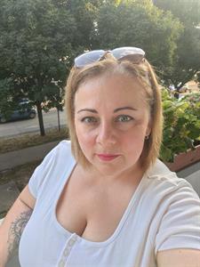 Nóra 42 éves nő, Pest megye