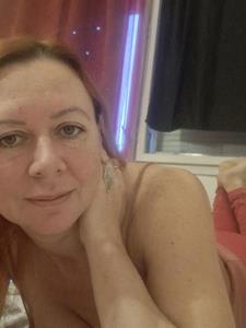 Orsika 40 éves nő, Pest megye