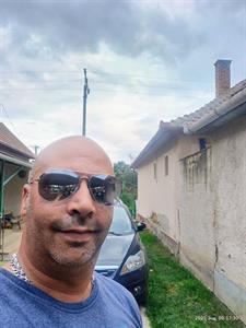 Péter 41 éves férfi, Hajdú-Bihar megye