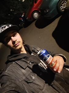 Peti 21 éves férfi, Budapest