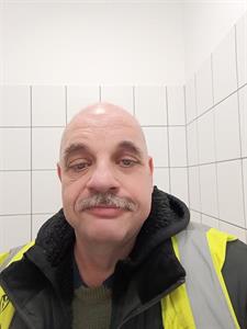 Petya 56 éves férfi, Pest megye