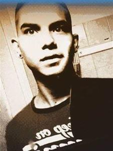 Ricsi 97 28 éves férfi, Komárom-Esztergom megye