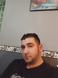 Ricsi 28 éves férfi, Békés megye