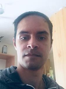 Róbert 38 éves férfi, Pest megye