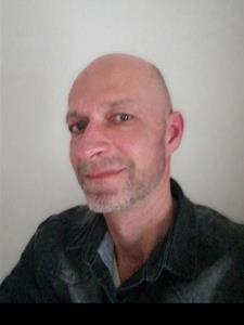 Robi 47 éves férfi, Győr-Moson-Sopron megye