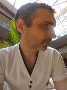 Roger 44 éves férfi, Győr-Moson-Sopron megye