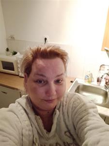 Saci 43 éves nő, Pest megye