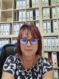 Saci 54 éves nő, Fejér megye