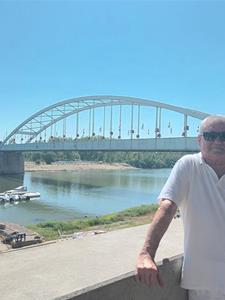 Samuzo 66 éves férfi, Budapest