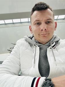 Sándor 30 éves férfi, Hajdú-Bihar megye
