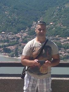 Selymesmancs 58 éves férfi, Budapest